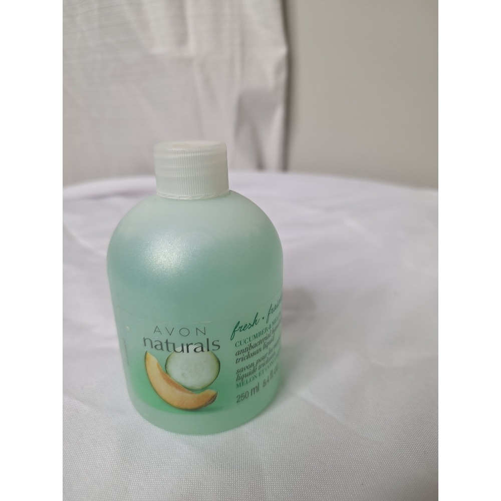 AVON NATURALS CUCUMBER & MELON HAND SOAP 8.4 FL OZ NEW SEALED